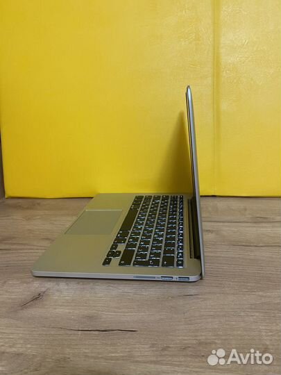 Apple macbook pro 13 2014 retina