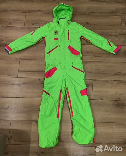 Сноубордический костюм