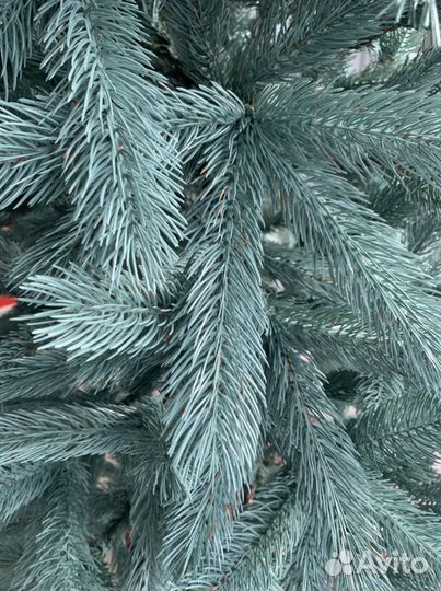Голубая ель искусственная