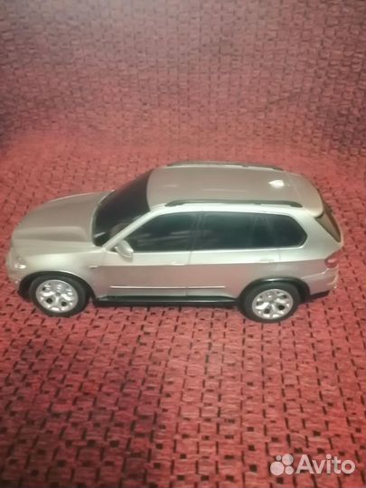 Радиоуправляемая машина Qunxing BMW X5 М1:24