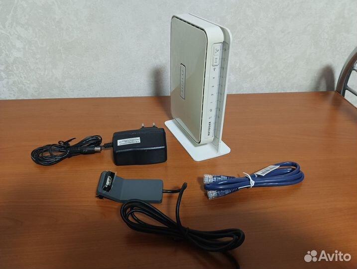 Роутер netgear WNR2200