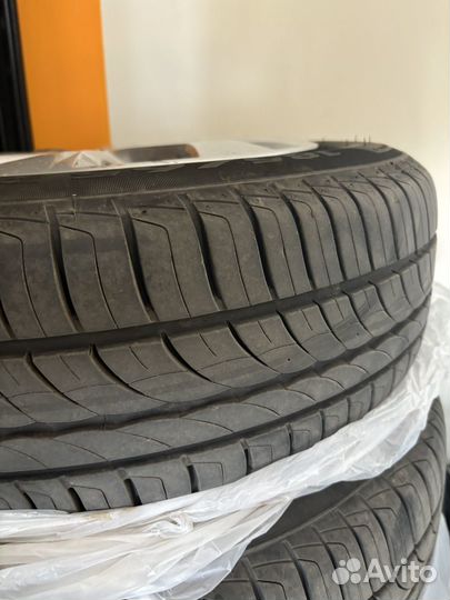 Pirelli Cinturato P1 185/65 R15 92H