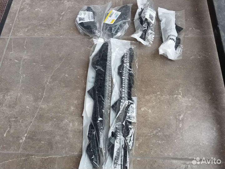 Крепления бампера заднего