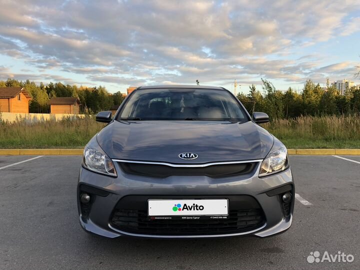 Kia Rio 1.6 AT, 2018, битый, 52 500 км