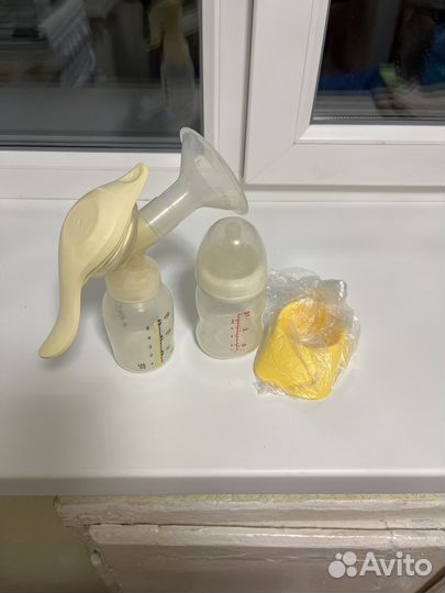 Молокоотсос medela ручной