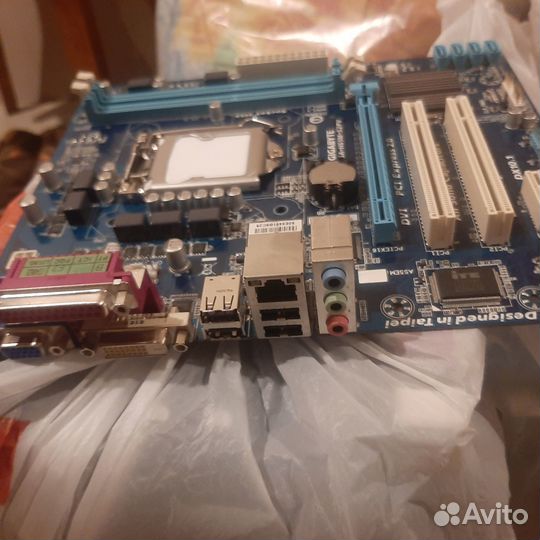 Материнская плата 1155