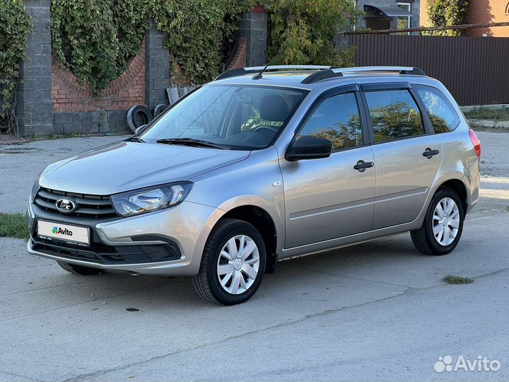 LADA Granta 1.6 МТ, 2019, 25 000 км