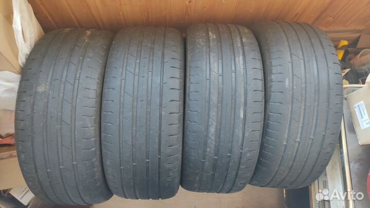 Nokian Tyres Hakka Black 2 225/50 R17 98Y