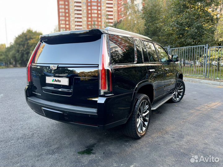 Cadillac Escalade 6.2 AT, 2019, 107 000 км