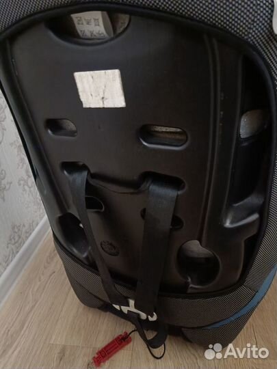 Кресло детское автомобильное Geburt 9-36 кг