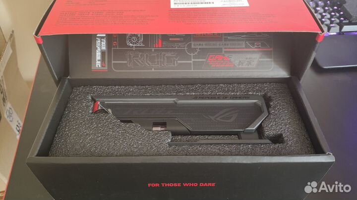 Подставка для видеокарты asus ROG Herculx (новая)