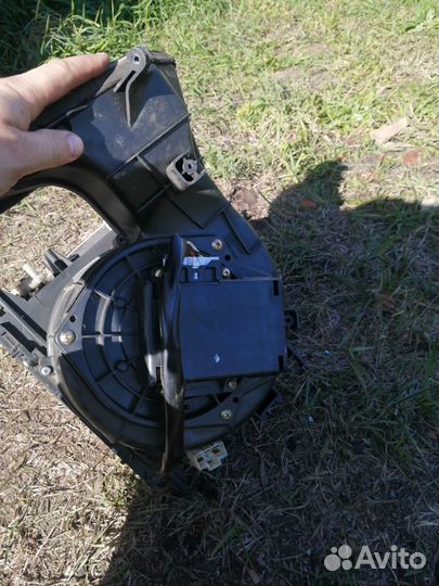 Вентилятор печки Nissan ad