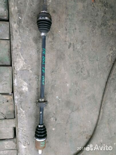 Привод правый хонда фит