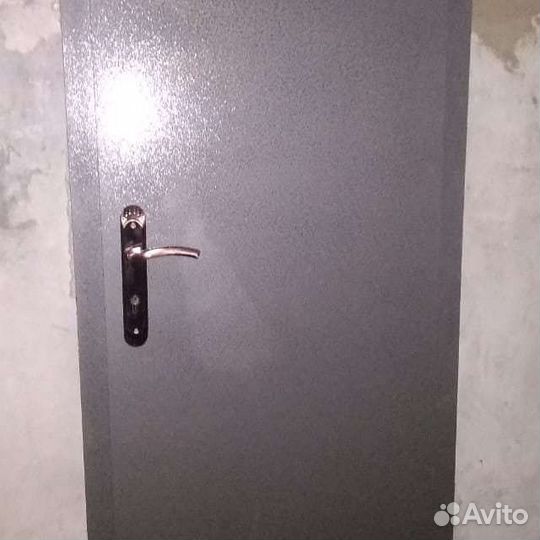 Входная дверь