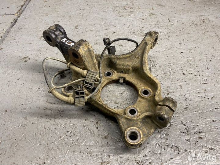 Кулак поворотный передний правый Mazda Cx-5 KE