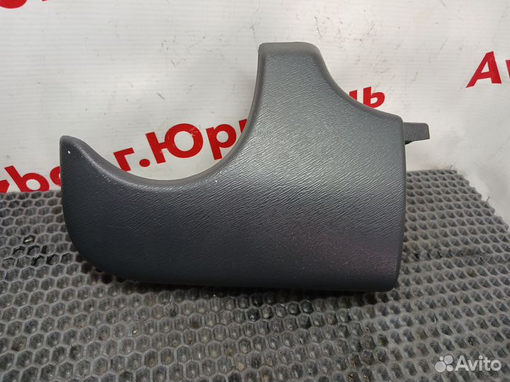 Накладка дорпедо Renault Duster