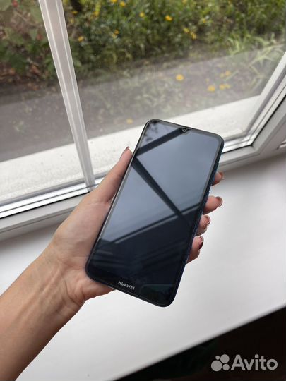Смартфон Huawei Y7 2019 (Синий) 32/3 Гб