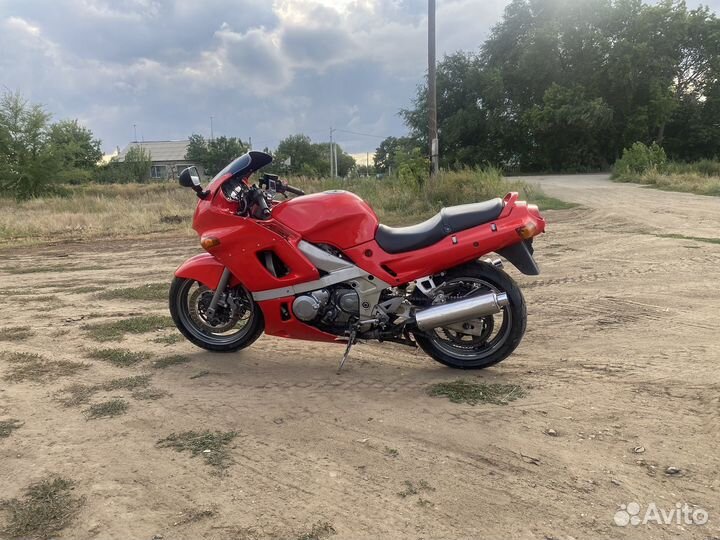 Kawasaki ZZR400