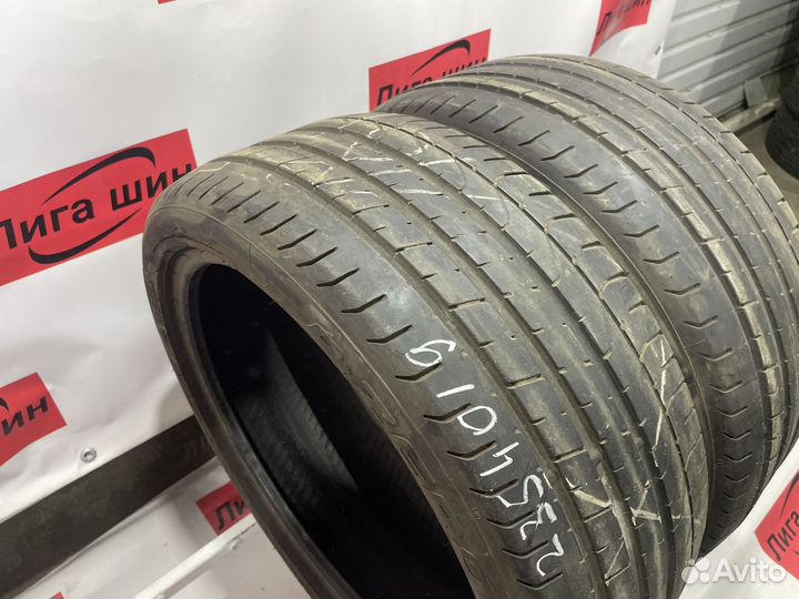 Pirelli P Zero 235/40 R19
