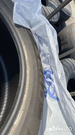 Pirelli P Zero 285/40 R21