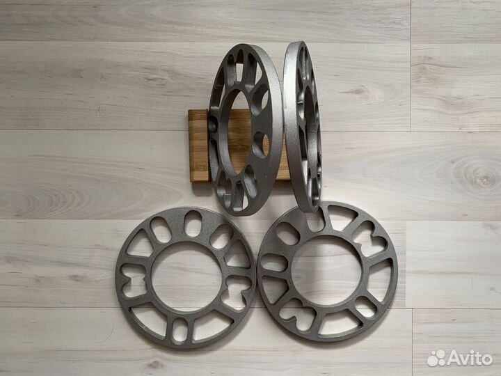 Универсальные колесные проставки 3, 5, 10 мм