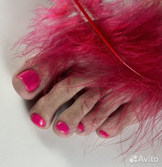 Маникюр и педикюр, район гпз