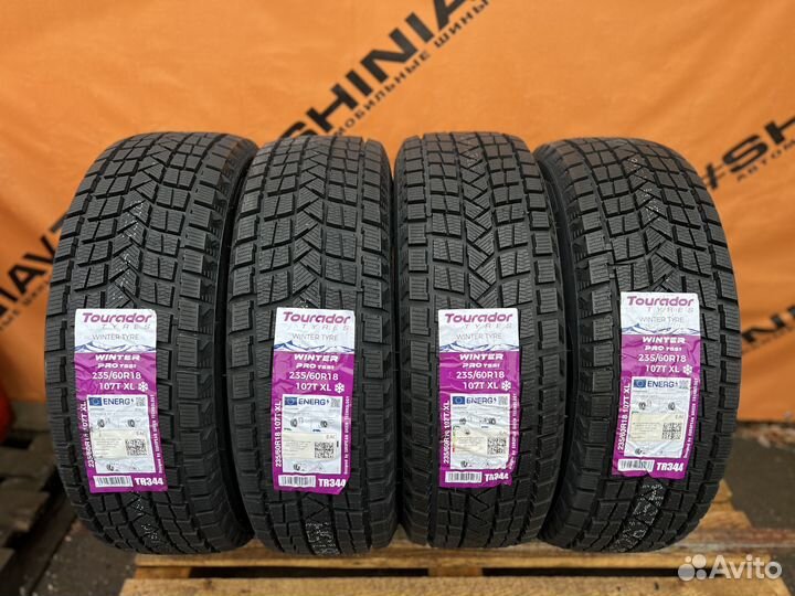 Tourador Winter Pro TSS1 235/60 R18 107T