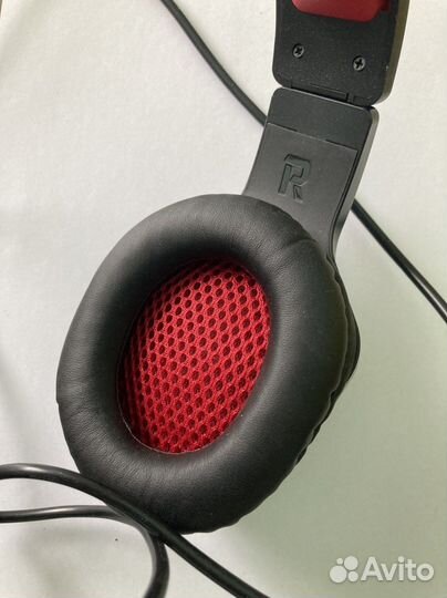 Наушники с гарнитурой