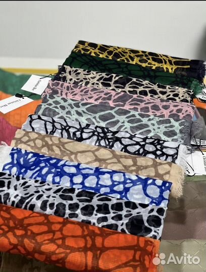 Шарфы и палантины