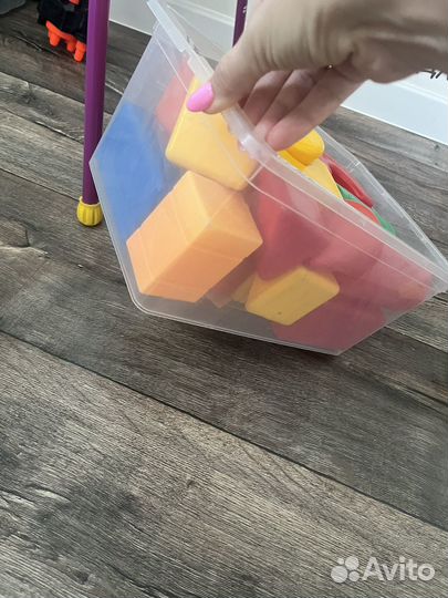 Детские игрушки