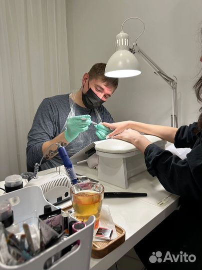 Мастер ногтевого сервиса