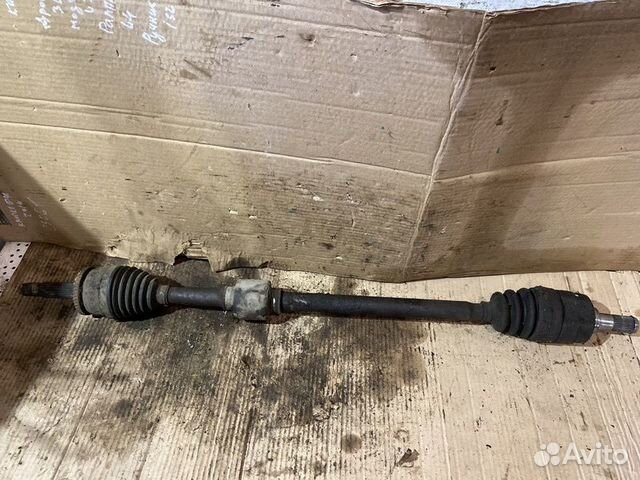 Привод передний правый Hyundai Solaris