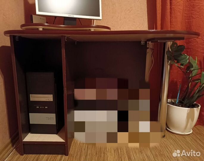 Компьютерный стол б/у