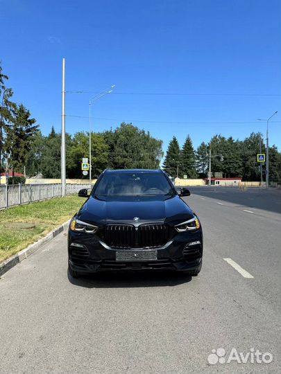 Аренда авто BMW X5 G05 с водителем