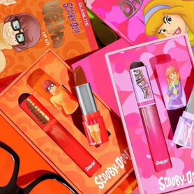 Glamlite scooby doo lip kit(Velma/Daphne)