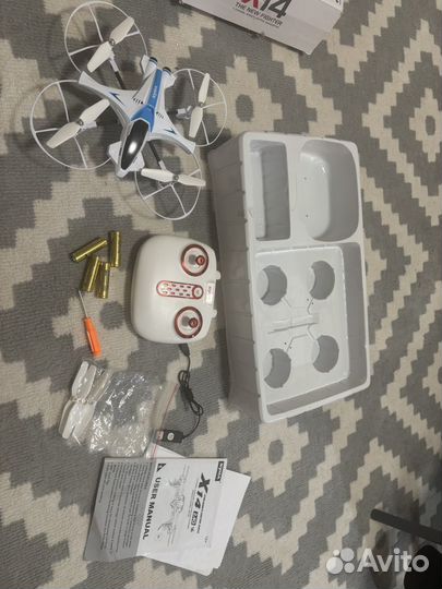 Квадрокоптер zuma