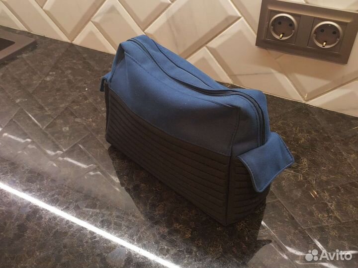 Нессер мужской azzaro, косметичка