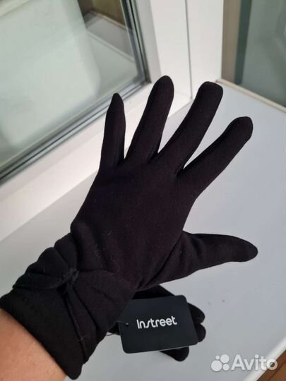 Перчатки