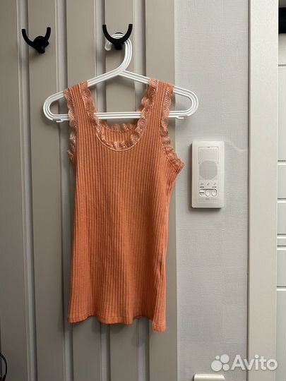 Новый топ, Италия