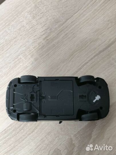 Машинка на радиоуправлении