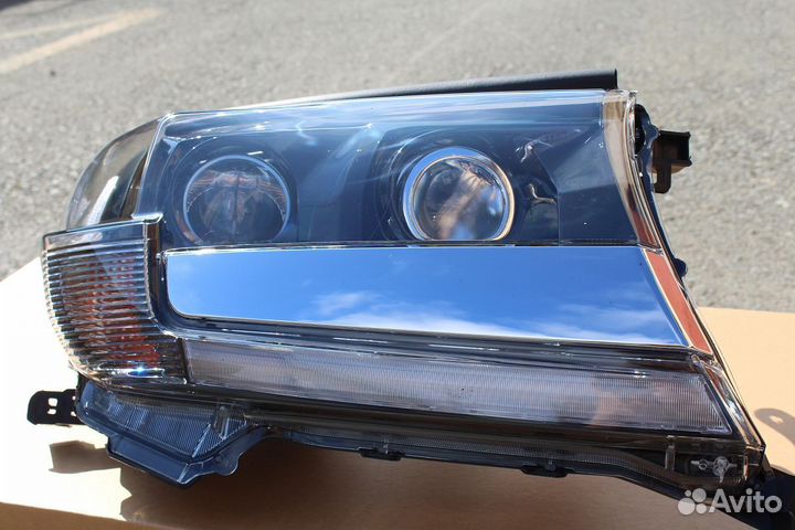 Land Cruiser 200 2008-2015 Фары Стиль 2016+ S8XO5