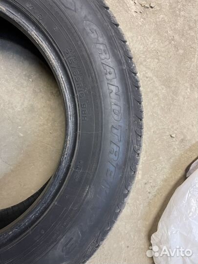 Dunlop Grandtrek PT3 215/65 R16