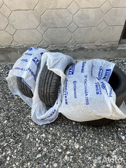 Bridgestone Potenza S001 255/40 R18 95Y