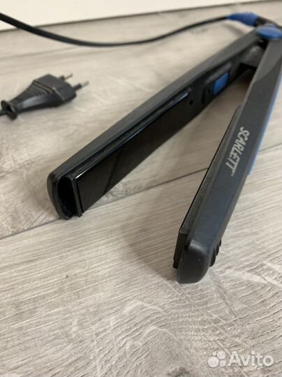 Выпрямитель для волос scarlett