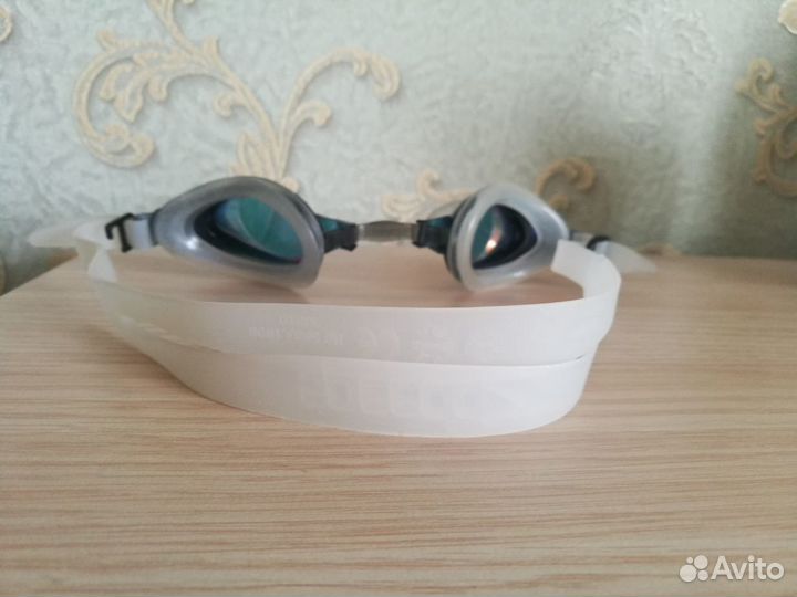 Очки для плавания Speedo
