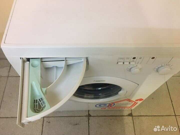 Стиральная машина Ariston (Италия)