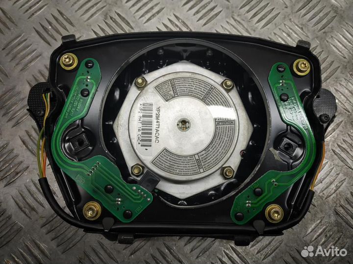 Подушка безопасности (Airbag) Mercedes-Benz