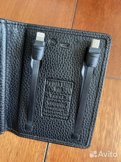 Портмоне Zhuse с Power Bank на 4000 mAh