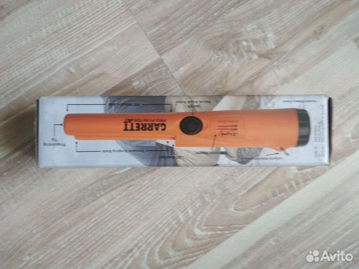 Металлоискатель почти новый