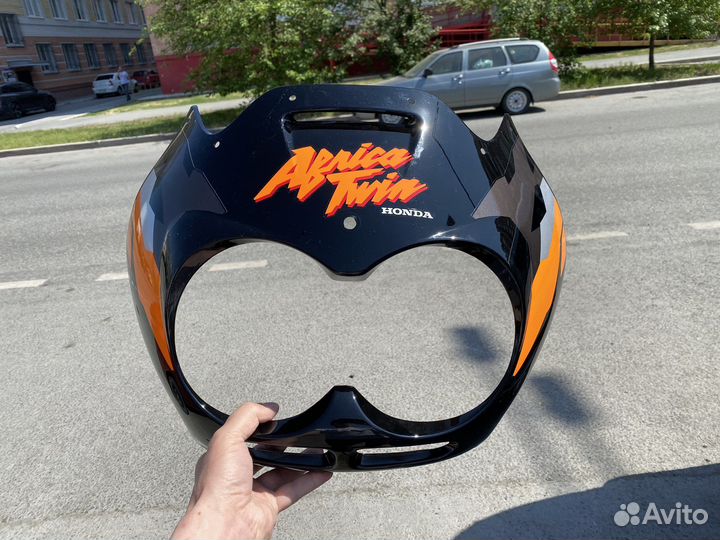 Предняя часть пластика